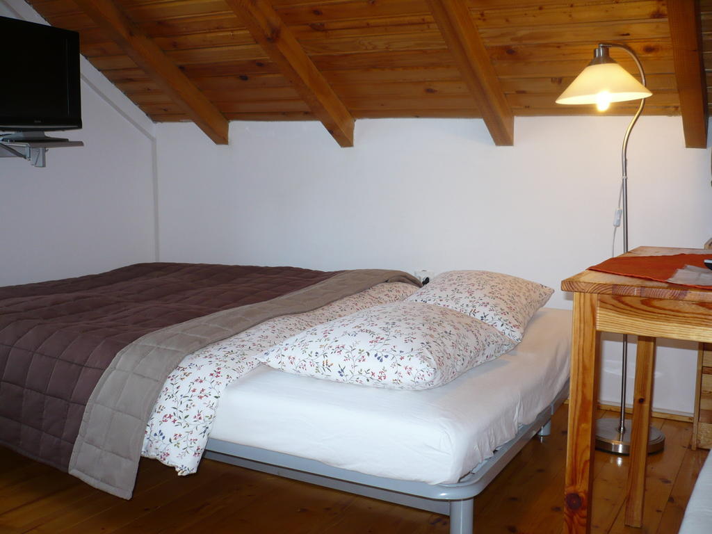 Pensiunea Tiuta Hotel Corbeni Bilik gambar