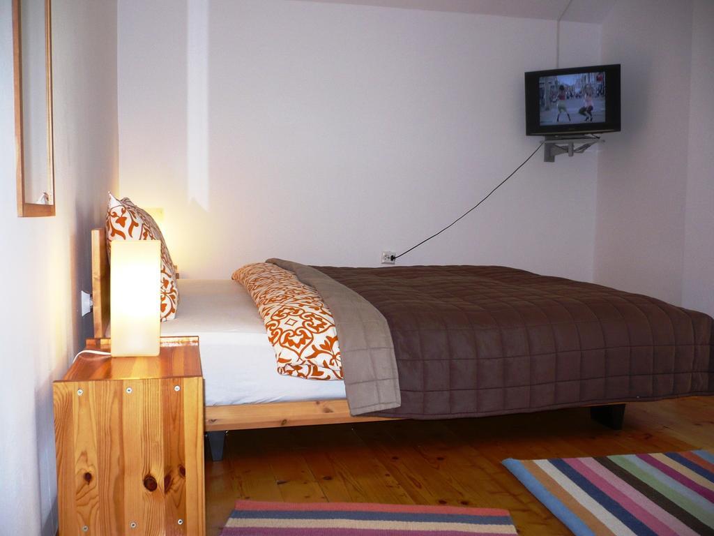 Pensiunea Tiuta Hotel Corbeni Bilik gambar